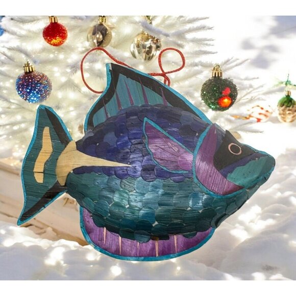 Vintage Wheat Straw Tropical Fish Christmas Tree Ornament Vibrant Scales - Picture 1 of 6
